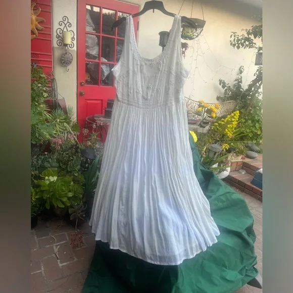 Karavan White Vintage Embroidered Midi Dress | size Large - Picture 4 of 7